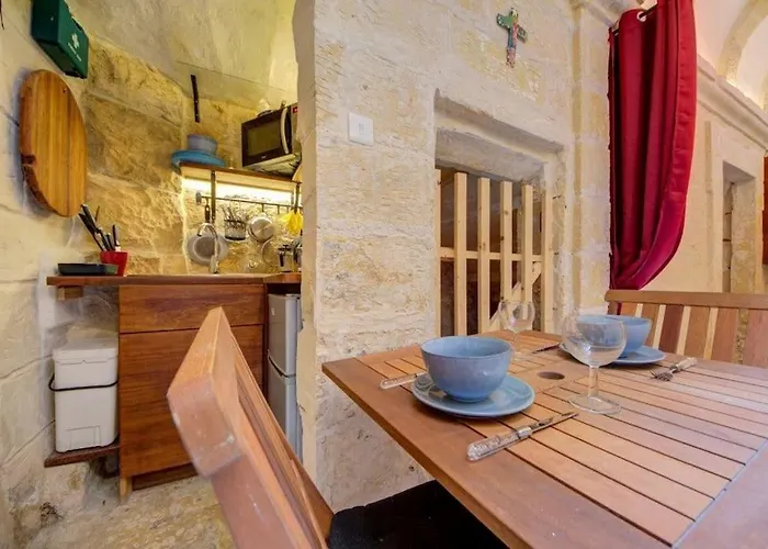 Quaint Townhouse In Apartament Cospicua